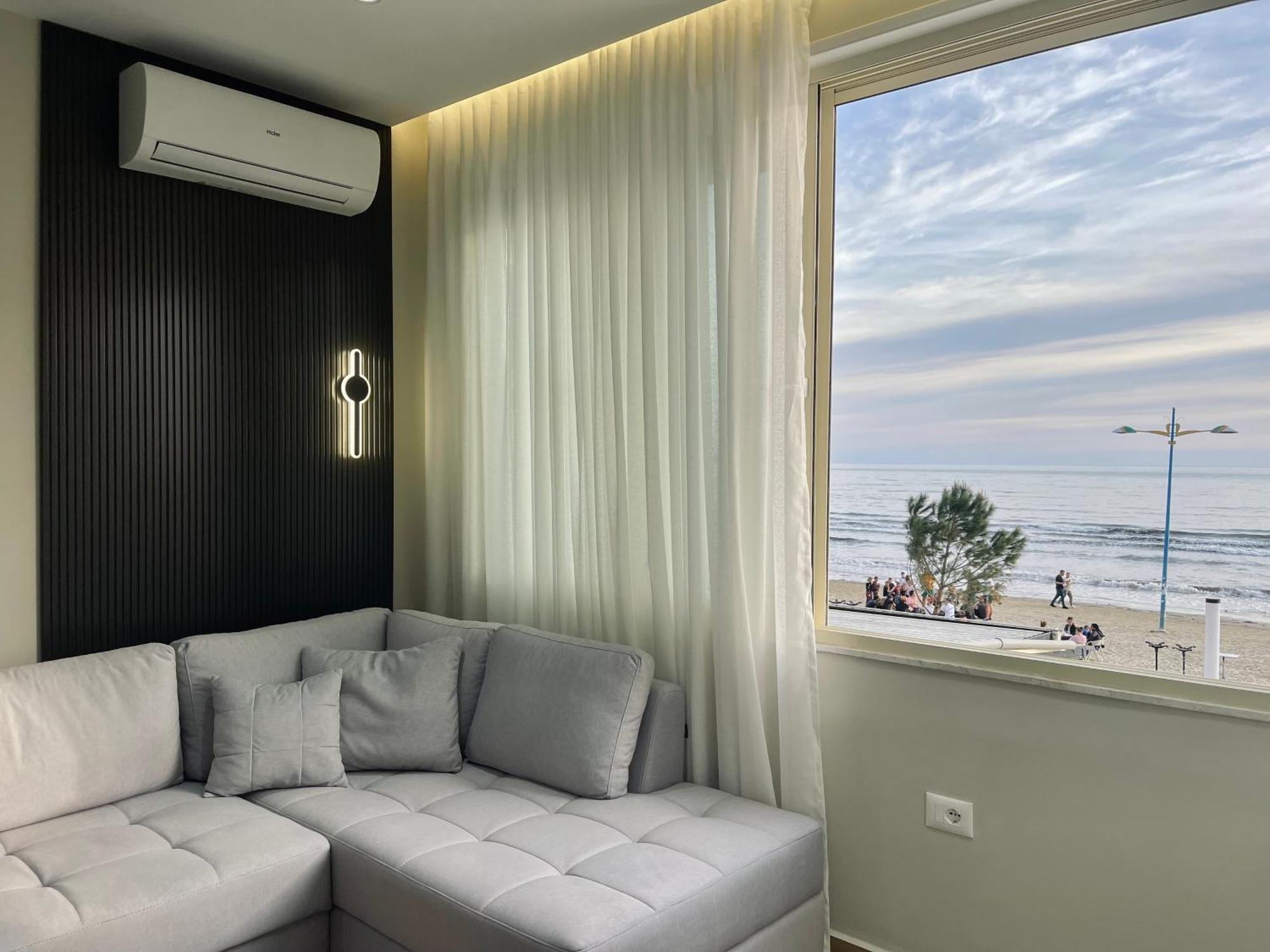 Luxurious Dreamy Seaview Apartment Durrës Exterior foto